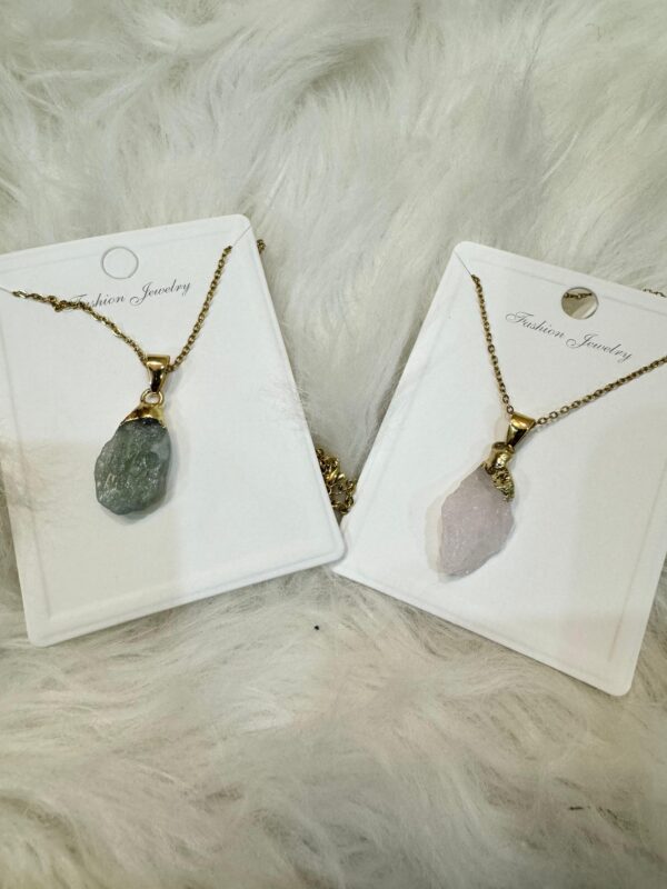 Trendy Stone Pendent - Image 2